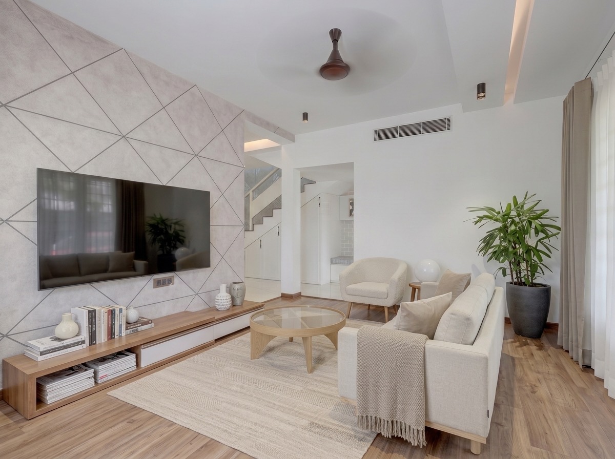 Rendu DecoScale : salon réaménagé en style minimaliste, un meuble bas nettement plus large que la télévision accrochée au mur au-dessus